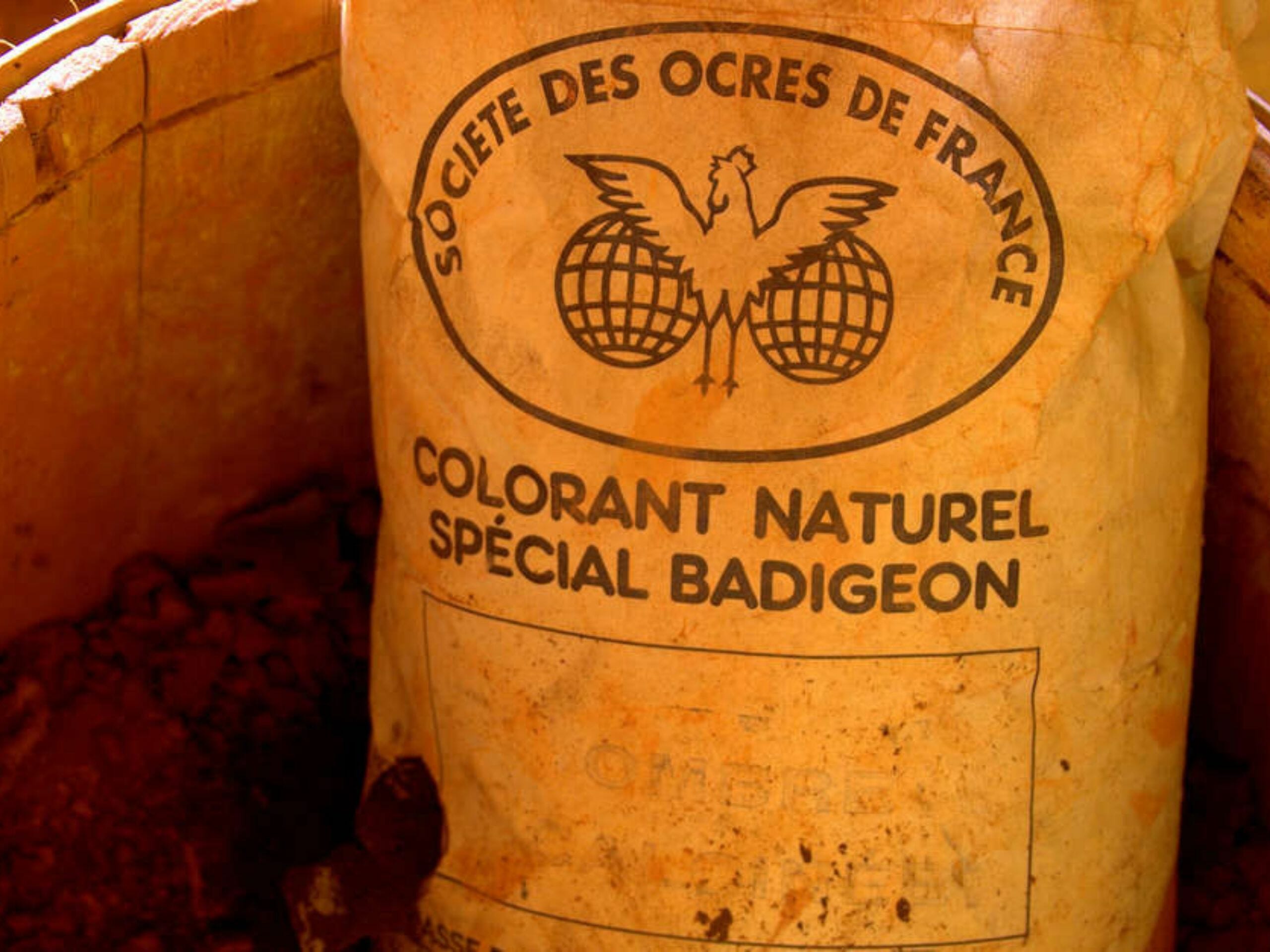 Ça vous dit une petite colo à l’ocre – ©Pays d’Apt Luberon tourisme